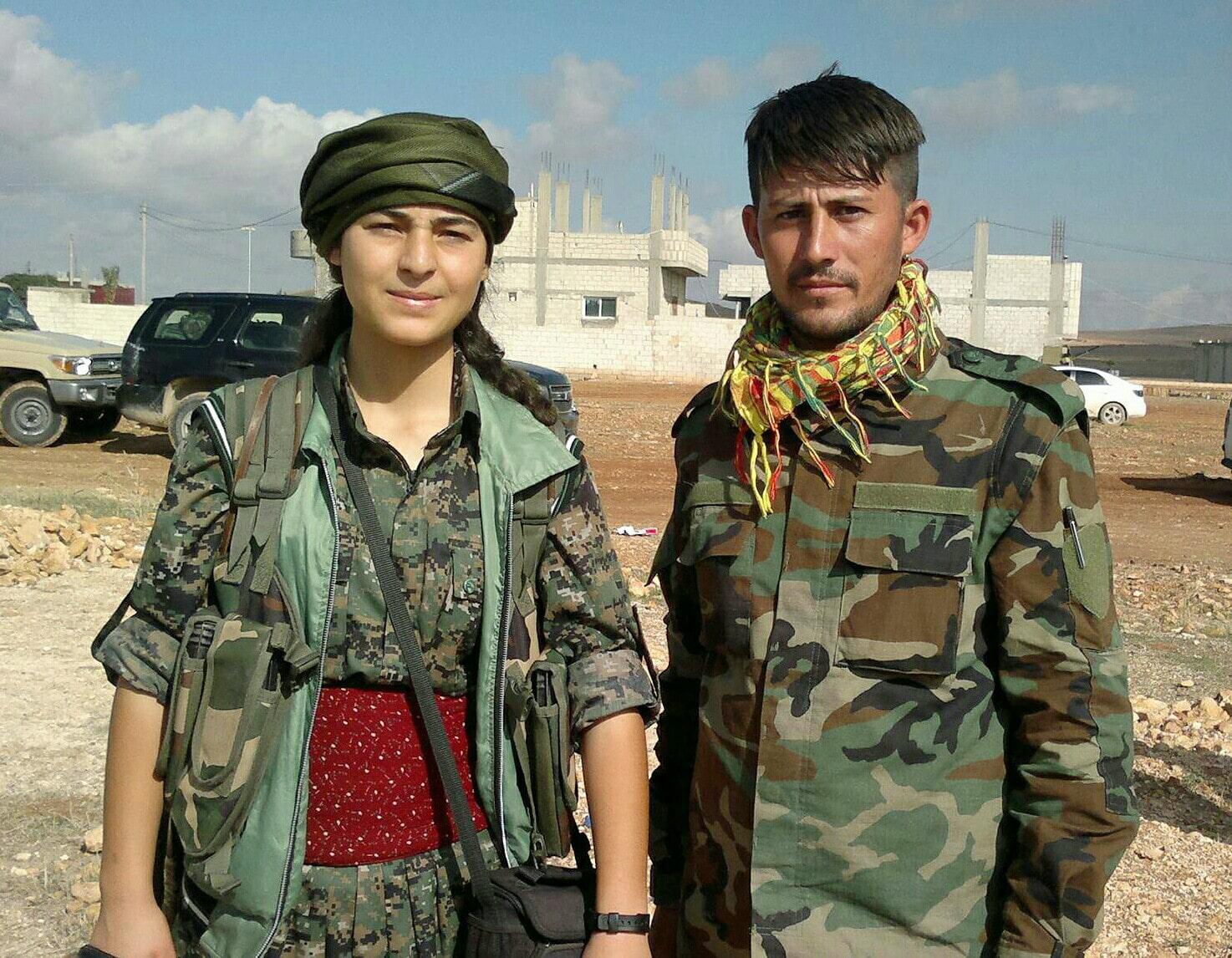 Курдские ополченцы. Источник: Kurdishstruggle https://flic.kr/p/r81txm Курдские ополченцы. Источник: Kurdishstruggle https://flic.kr/p/r81txm