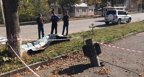 Еще один неразорвавшийся снаряд в городе Шуши. 20 октября 2020 года. Фото Алвард Григорян для "Кавказского узла".